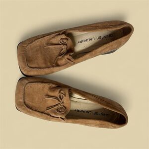 Chinese Laundry Women’s Camel Suede Loafers with Chunky Heel Size 7.5